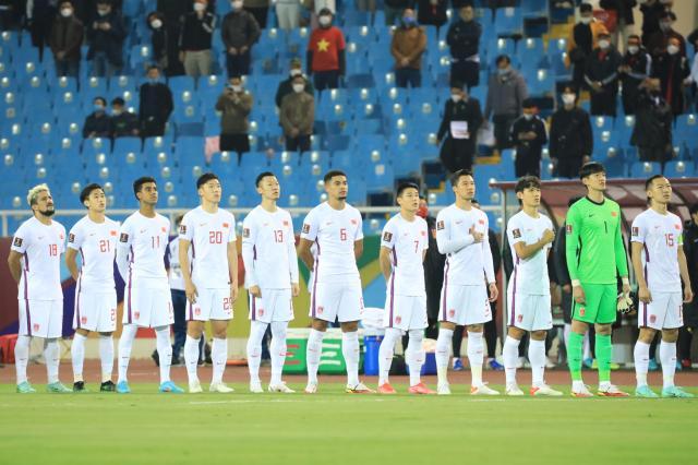 开云体育下载-严益唯：足球系统“三大失灵”导致国足失常