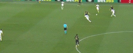 1611508168391020290.gif 5807.gif